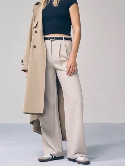 A&F Sloane Tailored Pant (Light Taupe)